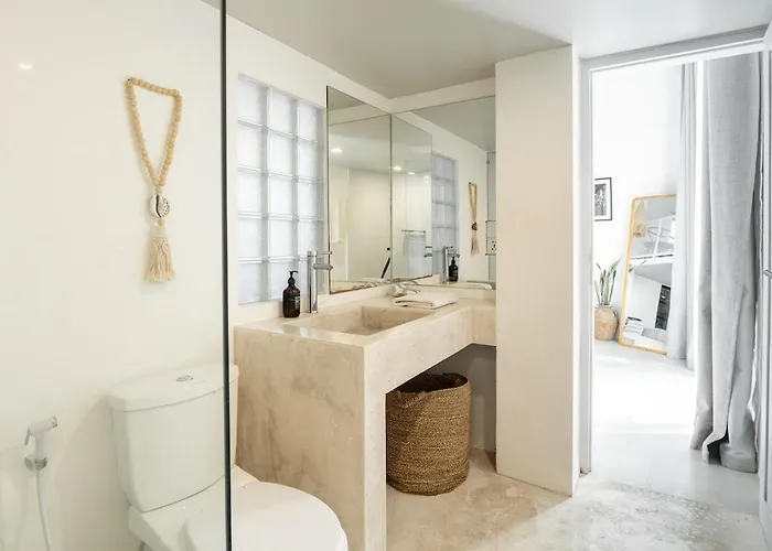 Cozy Loft In The Heart Of Berawa